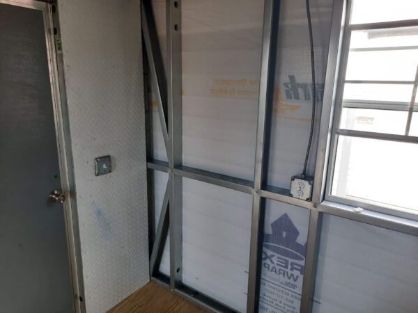 Boxed Eave 10x20 (Pre-owned) - Image 12